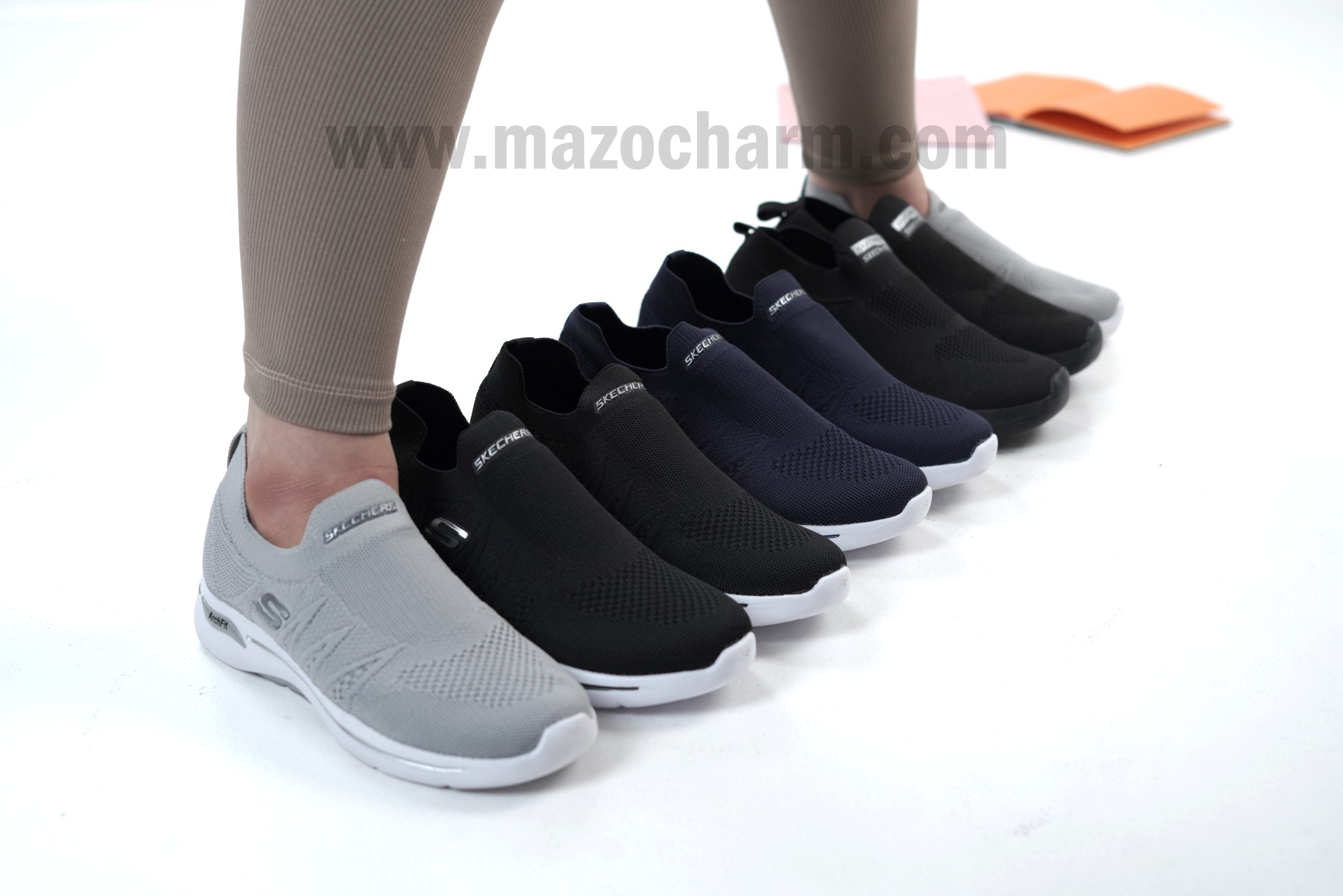 کتانی راحتی ست اسکیچرز